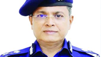 একুশে ফেব্রুয়ারি ঘিরে নিরাপত্তা ঝুঁকি নেই: ডিএমপি কমিশনার