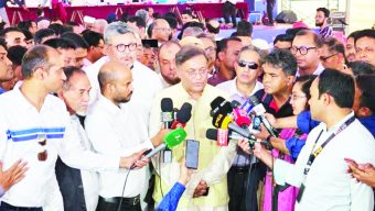বাজার কারসাজির বিরুদ্ধে ইশতেহার অনুযায়ী কঠোর ব্যবস্থা নেবে সরকার: পররাষ্ট্রমন্ত্রী