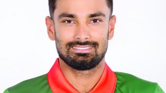 নতুন বলে অধারাবাহিক হওয়া বাদ পড়েছেন লিটন