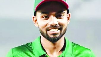 রক্ত গরম করে আইসিসির শাস্তির খড়গে হৃদয়