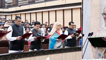 দুই সিটির নবনির্বাচিত মেয়ররা শপথ নিলেন