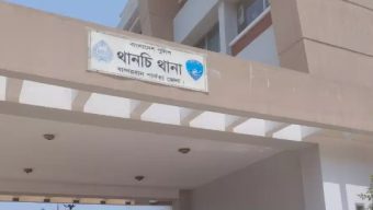 থানচি থানাকে লক্ষ্য করে সন্ত্রাসীদের গুলি