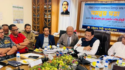 চট্টগ্রামে জলাবদ্ধতা নিরসনে কুইক রেসপন্স টিম চান সিটি মেয়র