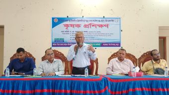 লালমনিরহাটে আমন চাষ বিষয়ে কৃষক প্রশিক্ষণ