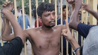 চাঁদাবাজকে ছাড়াতে এসে যুবদল নেতা আটক