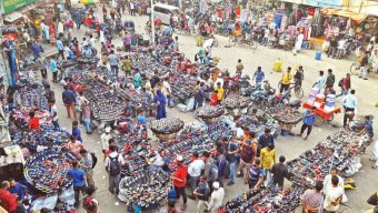 রাজধানীতে থামছেই না দখল-চাঁদাবাজি